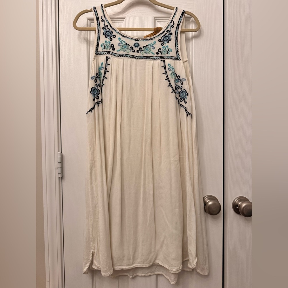Wrangler Cream Dress with Blue Embroidery